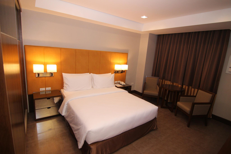 Bedroom 5, District 21 Hotel, Iloilo City
