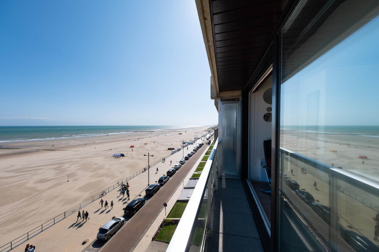View from property 5, Studio on Seafront Near Tram Stop, West-Vlaanderen