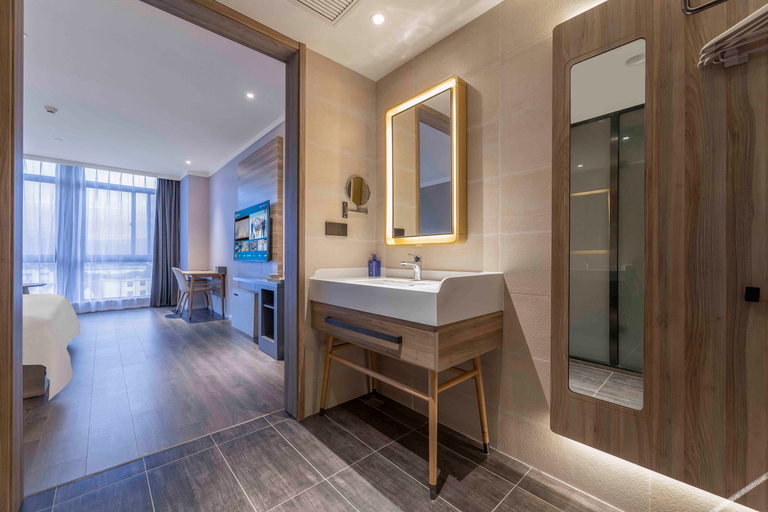 Bathroom 4, Hanting Hotel Zhoushan New City, Zhoushan