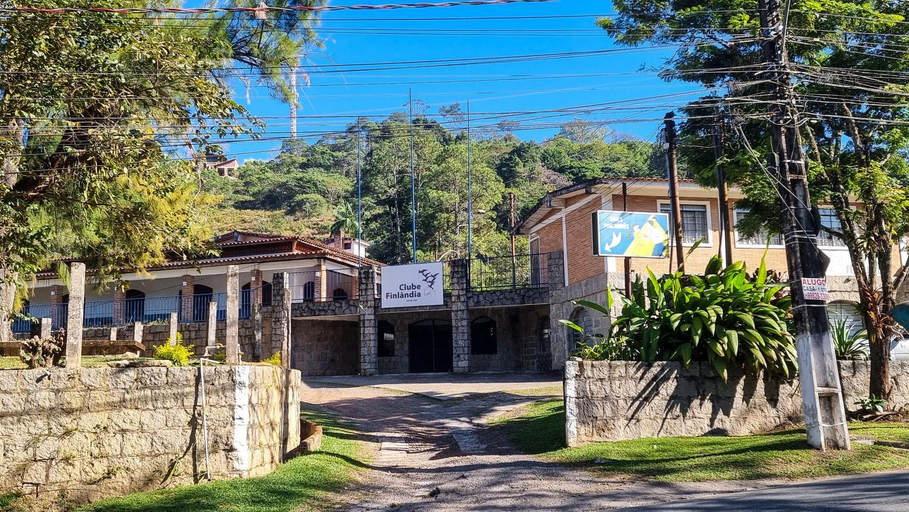 Others 2, Chale 01 com hidro e cozinha no coracao de Penedo, Itatiaia
