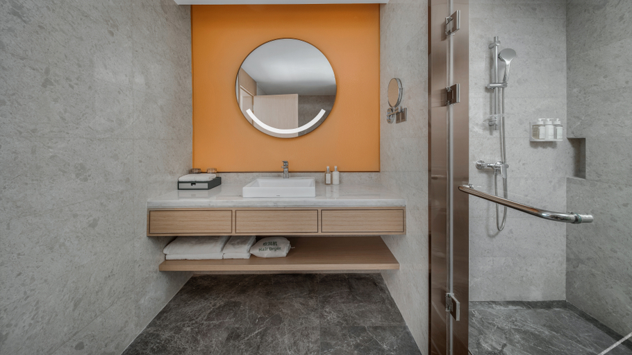 Bathroom 4, ホリデイ・インホテル(), Luzhou