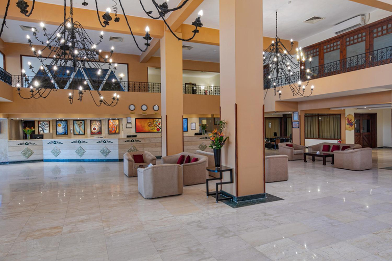 Public Area, Giftun Azur Resort, Al-Ghurdaqah