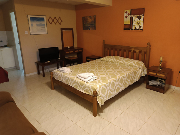 Bedroom 3, Rantzo Holiday Apartments