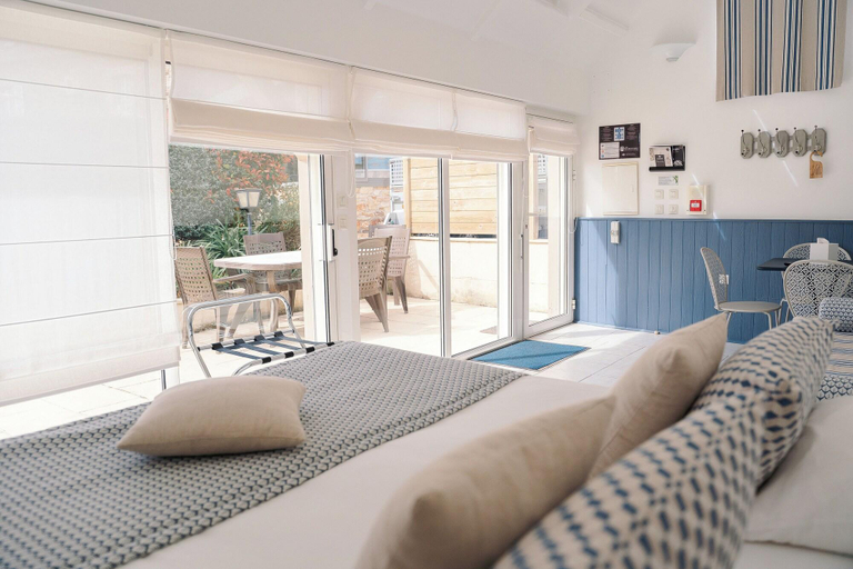 Bedroom 4, les agapanthes, Côtes-d'Armor