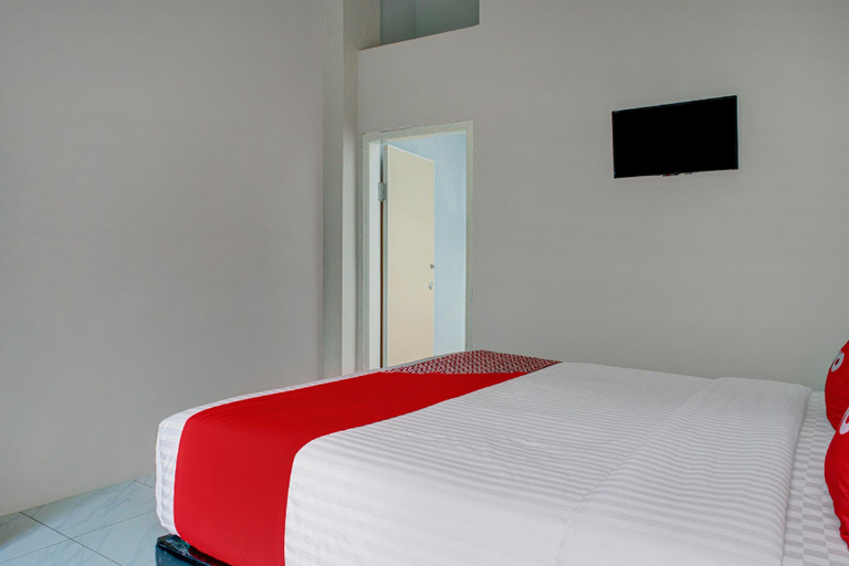 Bedroom 2, OYO 3266 Alifah Residence Syariah, Padang