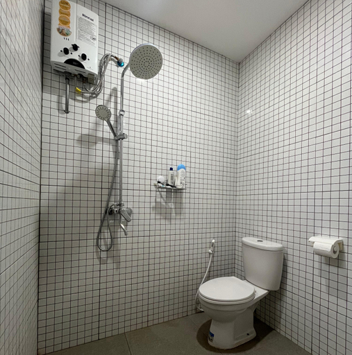 Bathroom 5, Relife Homestay Seturan, Sleman