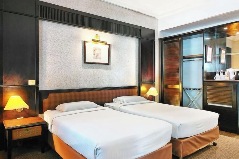 Bedroom 6