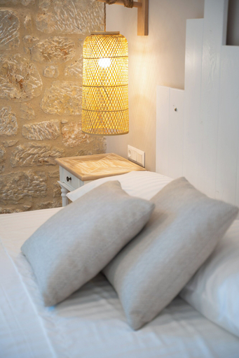 Bedroom 3, Olvio Suites, Peloponnese