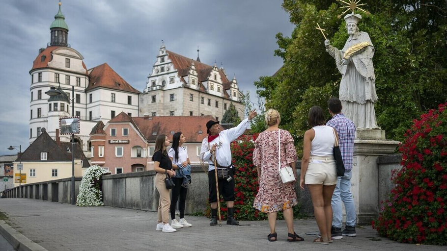 Exterior & Views 2, Romantik Hotel Zum Klosterbräu, Neuburg-Schrobenhausen