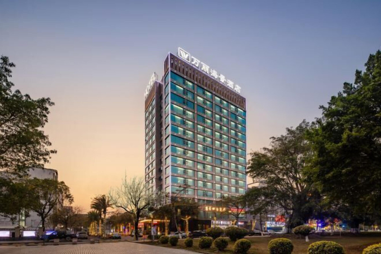 Exterior & Views 2, Wanli Seaview Hotel, Qinzhou