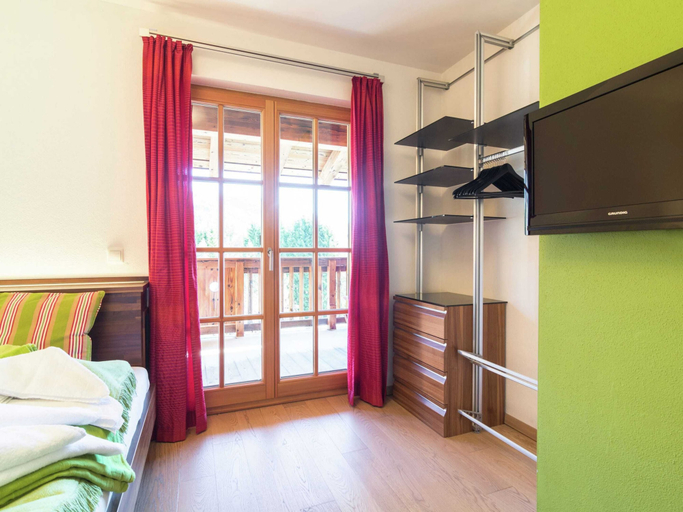 Bedroom 3, Chalet in Mittersill near Ski Slopes, Zell am See