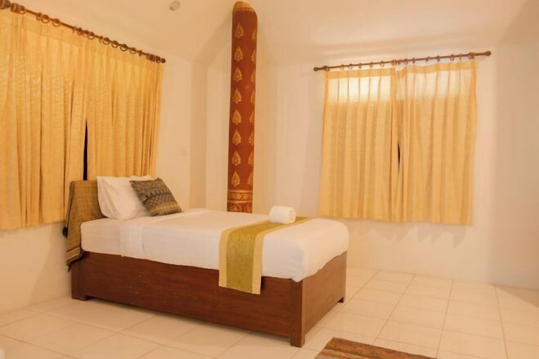 Bedroom 13