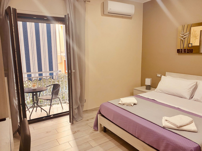 Bedroom 3, La Meta Perfetta Rooms&Spa, Napoli
