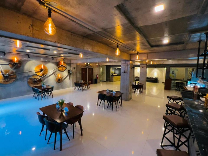 Food & Drinks 5, Hotel Halo Angeles, Angeles City