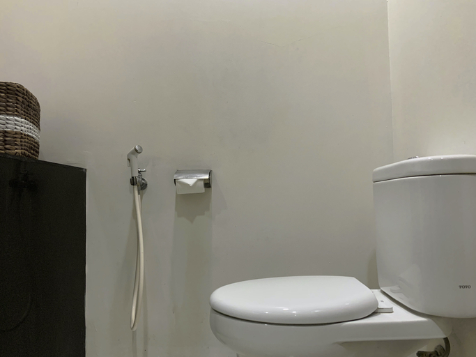 Bathroom 4