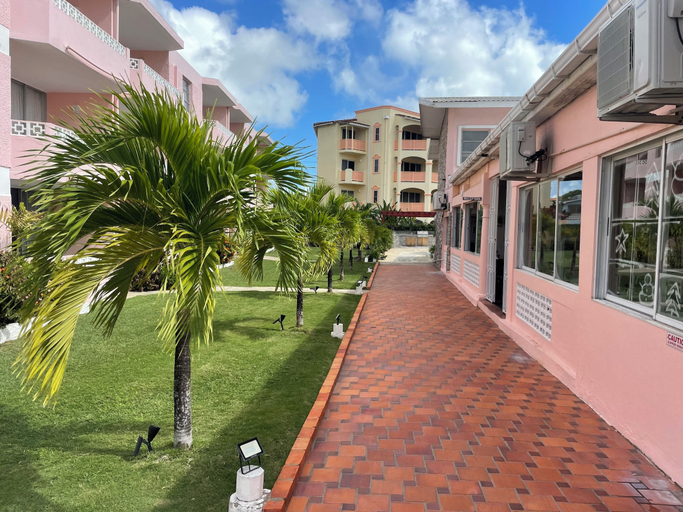 Exterior & Views 2, The Monteray Hotel