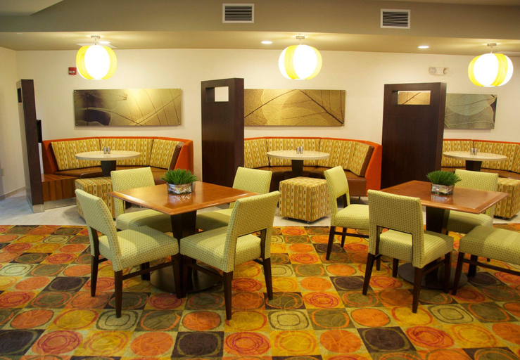 Food & Drinks 5, Courtyard by Marriott Hickory, Catawba