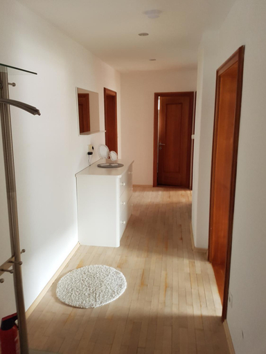 Others 2, SHERPA HAUS Ferienwohnung am Hahnenkamm,Reutte, Reutte