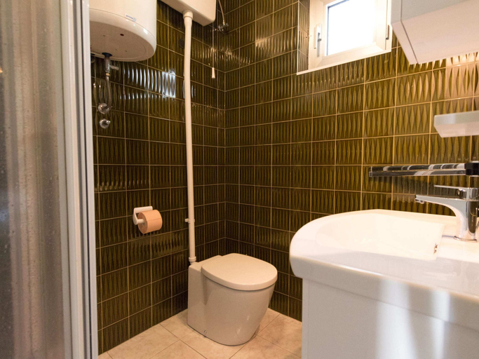 Bathroom 4, Modern holiday home with pool, Bibinje