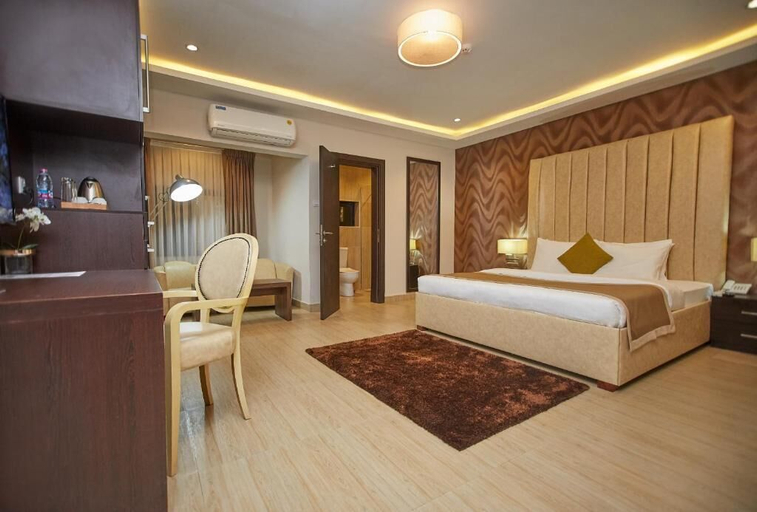 Bedroom 3, The Cabin Hotel, Accra