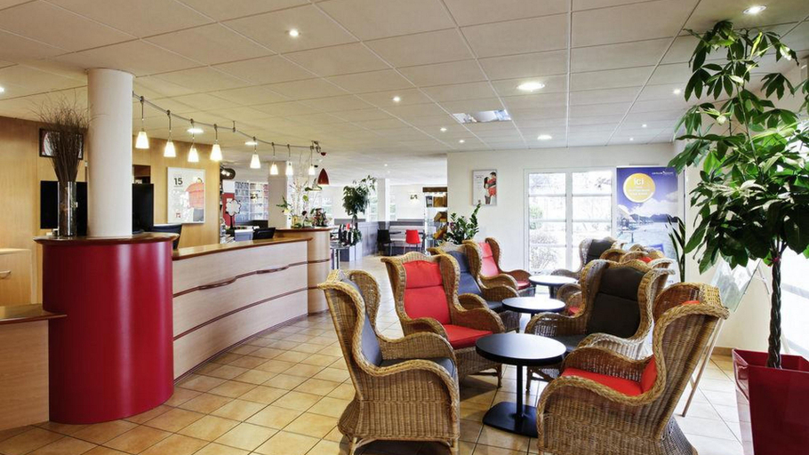 Public Area 3, ibis Manosque Cadarache, Alpes-de-Haute-Provence