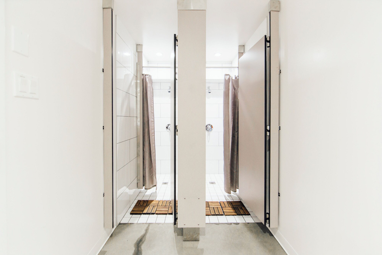 Others 5, Auberge Alt Hostel, Montréal
