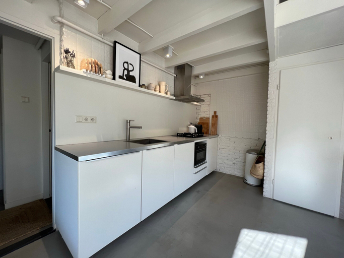 Private kitchen 2, Modern Holiday Home in the Dunes, Noordwijk