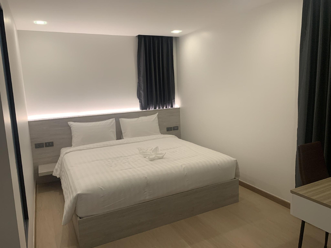 Bedroom 6