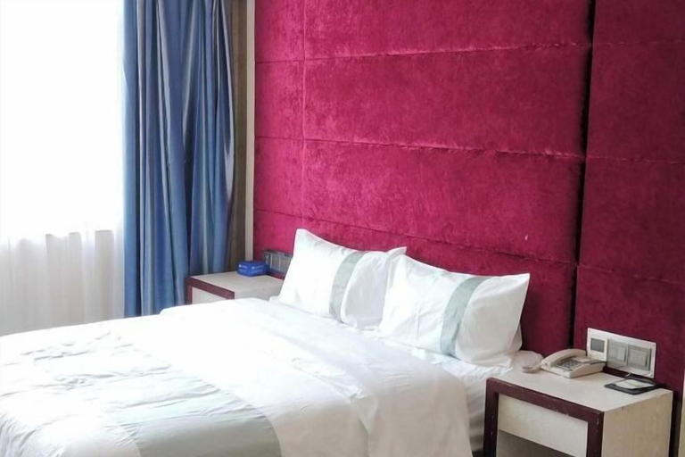 Bedroom 5, Mingdu Holiday Hotel, Shangqiu