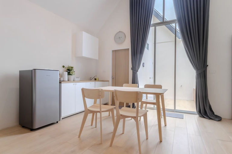 Dining Room 3
