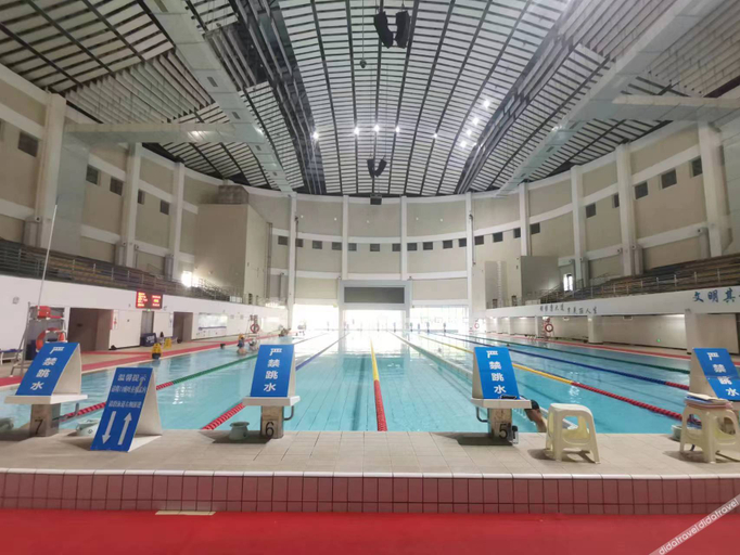 Sport & Beauty, ホリデイ・インホテル(), Luzhou