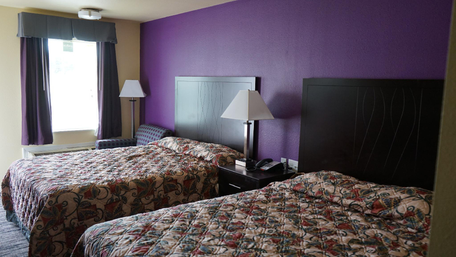 Bedroom 4, Village Motor Inn, Travis