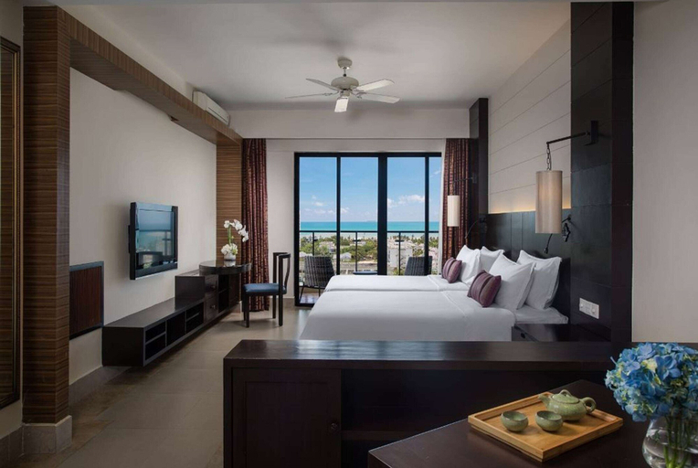 Bedroom 3, Ramada Plaza by Wyndham Sanya Bay, Sanya