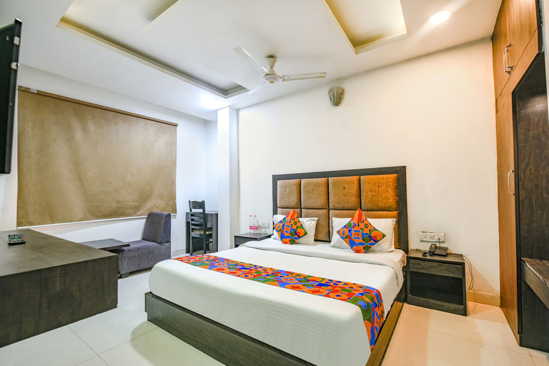 Bedroom 2, FabHotel Belwood, Delhi