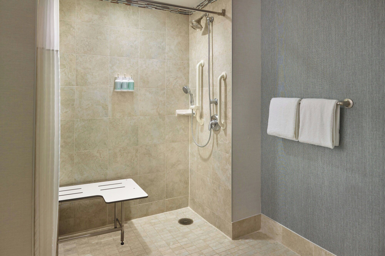 Bathroom 5, Courtyard by Marriott Washington, DC/Foggy Bottom, Washington D.C.