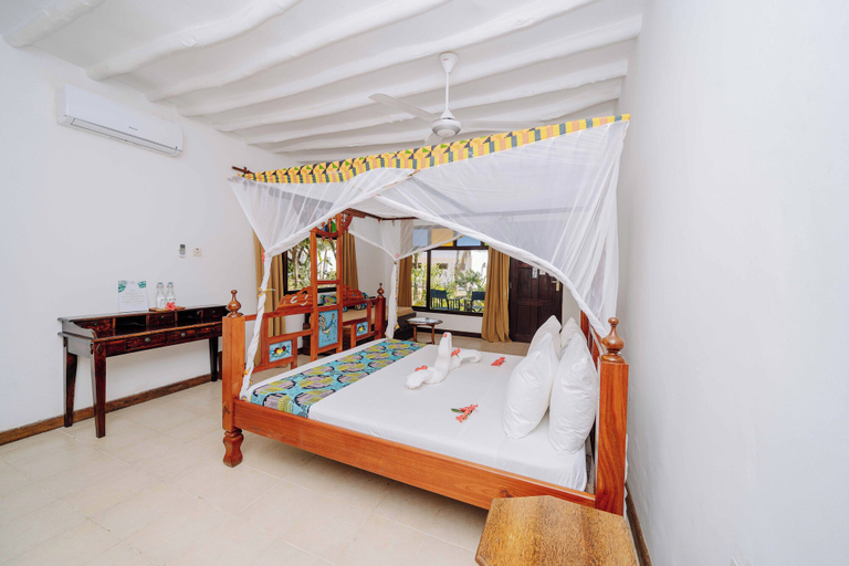 Bedroom 3, Spice Island Hotel & Resort, Kusini