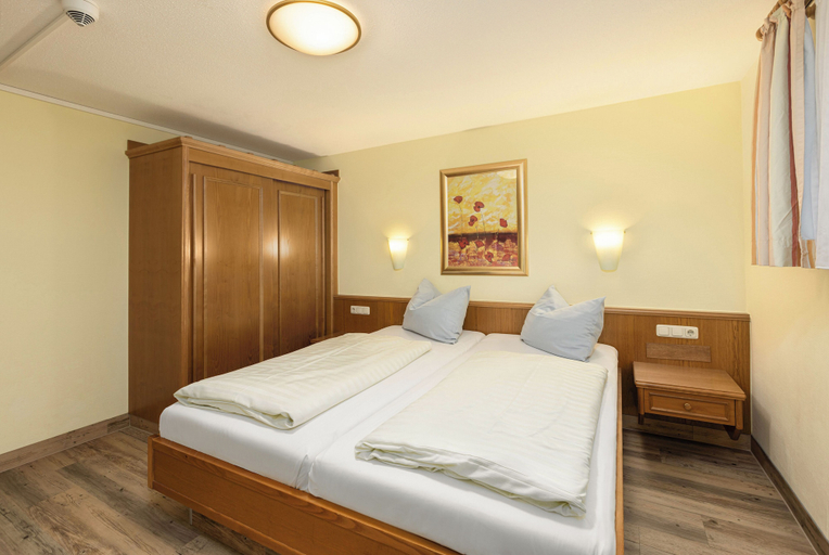 Bedroom 3, IFA Breitach Apartments Kleinwalsertal, Bregenz