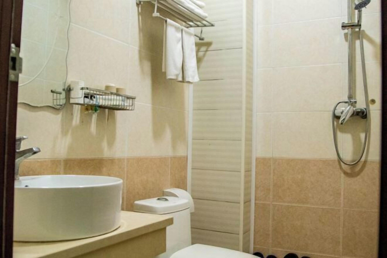 Bathroom 2, Qingxu Haitianyu Hotel, Taiyuan