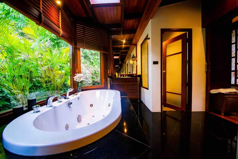 Bathroom 4, Luxury 4 bedrooms Villa with Seaview Infinity Pool overlooking Surin Beach, Phuket Island