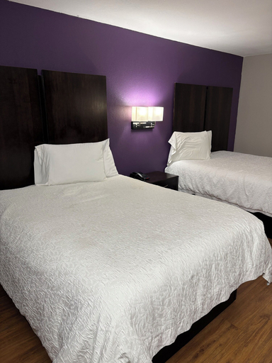 Bedroom 2, Relax Inn & Suites, Montgomery