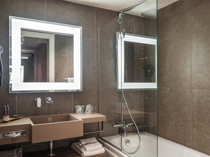 Bathroom 5, Novotel Setif, Setif