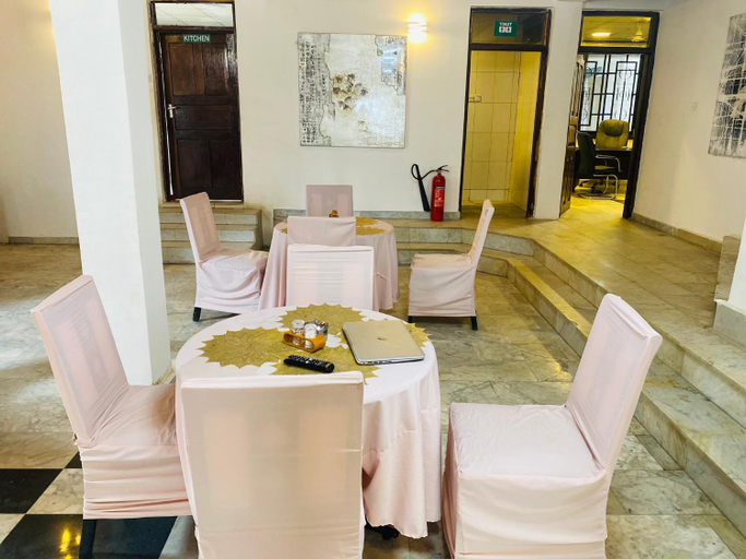 Food & Drinks 4, Masaki Hotel, Kinondoni