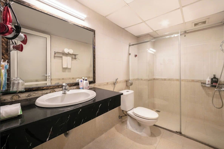 Bathroom 5, A25 Hotel - 45B Giang Vo, Ba Đình