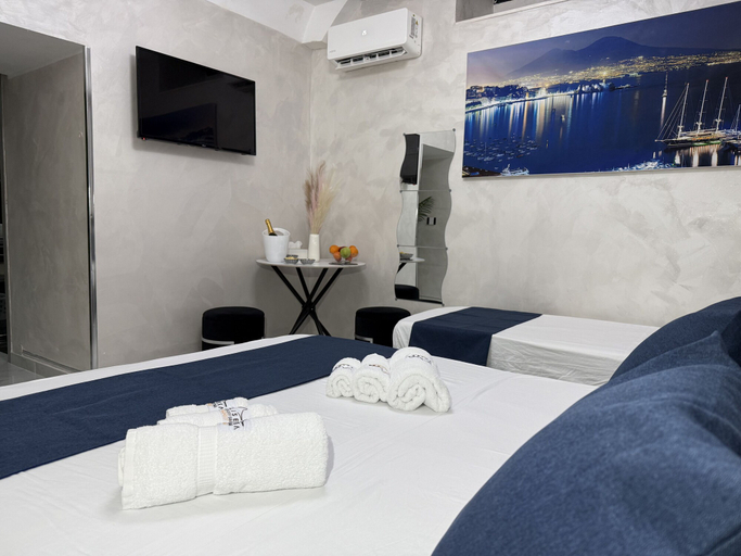 Bedroom 4, Ylisea Luxury B&B, Napoli