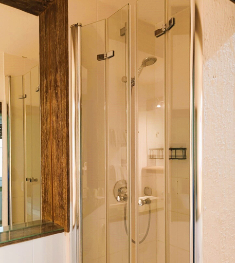 Bathroom 5, ARRIVEL Pension Haus am Bach, Freising
