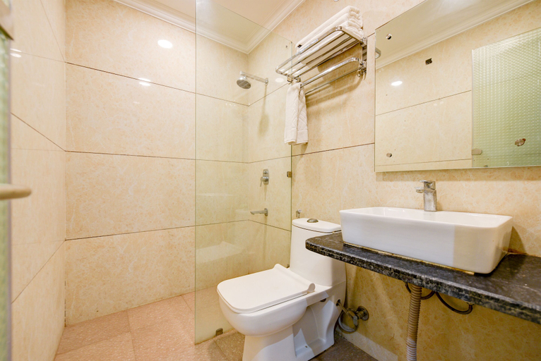 Bedroom 4, Hotel Pearl Plaza, West