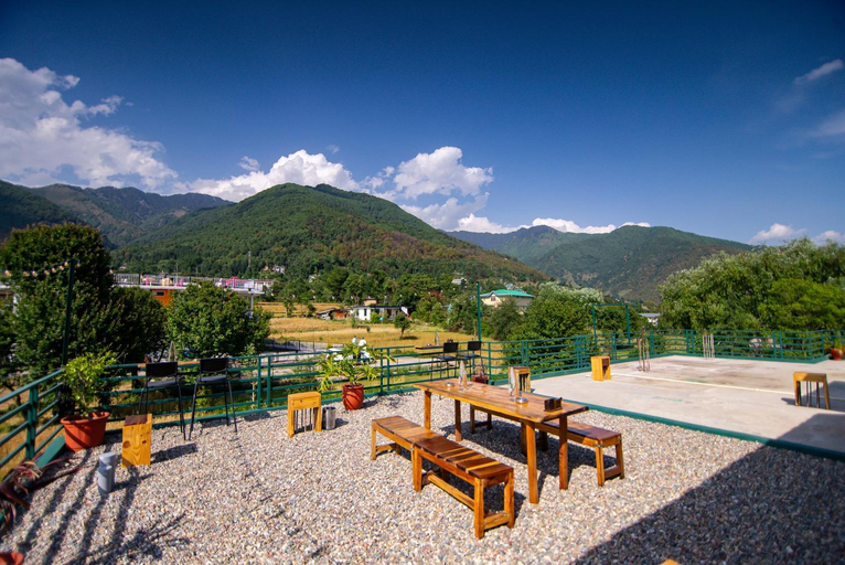Others 4, The Jungalow by AVVAs Stays, Kangra