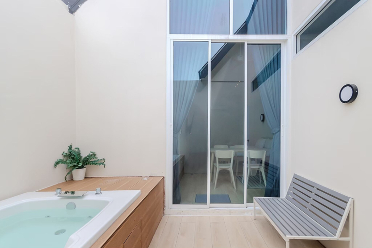 Bathroom 6