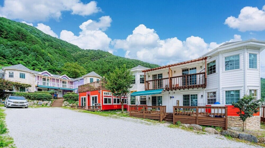 Exterior 5, Alphonse pension, Jeongseon