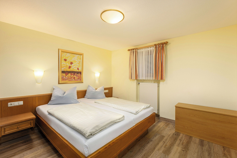 Bedroom 4, IFA Breitach Apartments Kleinwalsertal, Bregenz